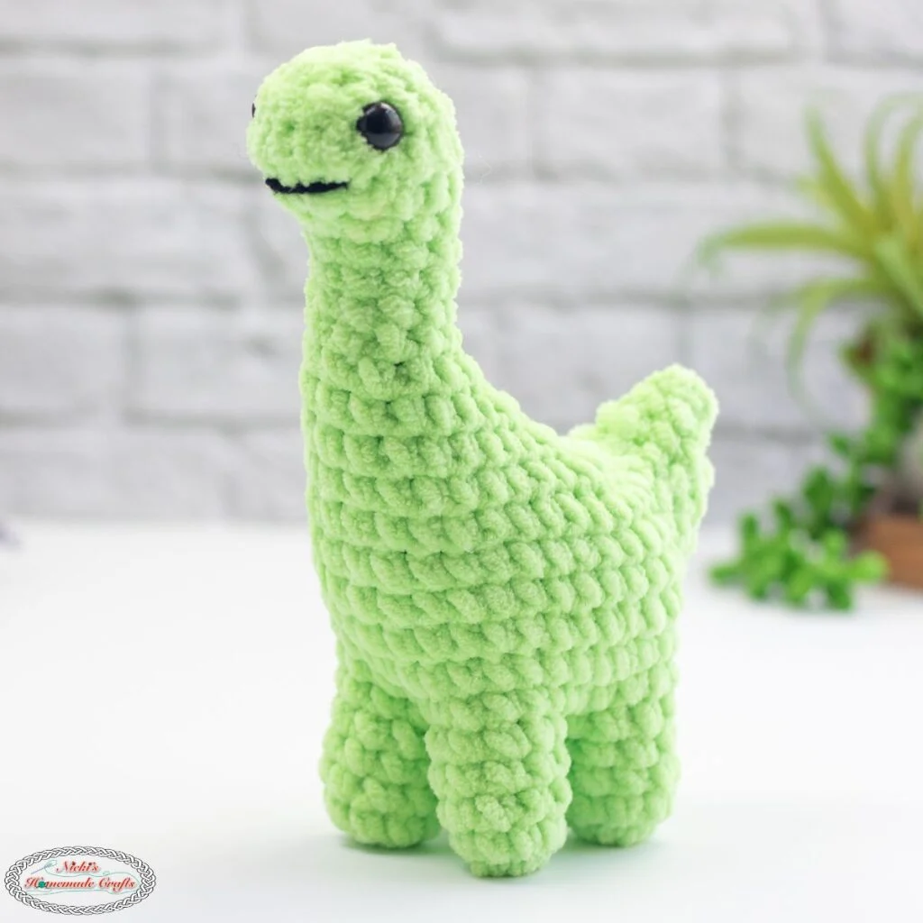 20 Free Crochet Dinosaur Patterns 22 No-Sew Brontosaurus Plushie Free Crochet Pattern