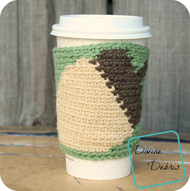 10+ Free Patterns For Crochet Acorns 20 Tapestry Crochet Acorn Mug Cozy Pattern