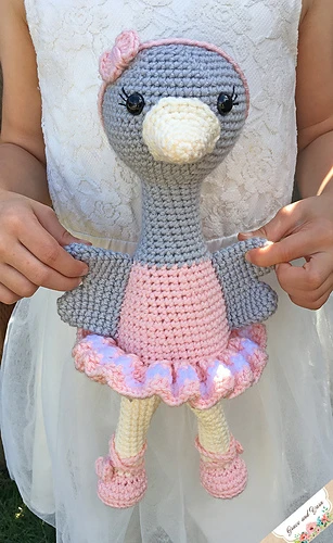 Ballerina Ostrich Amigurumi Free Crochet Pattern